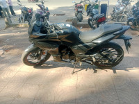 Black Hero Xtreme 200S BS6