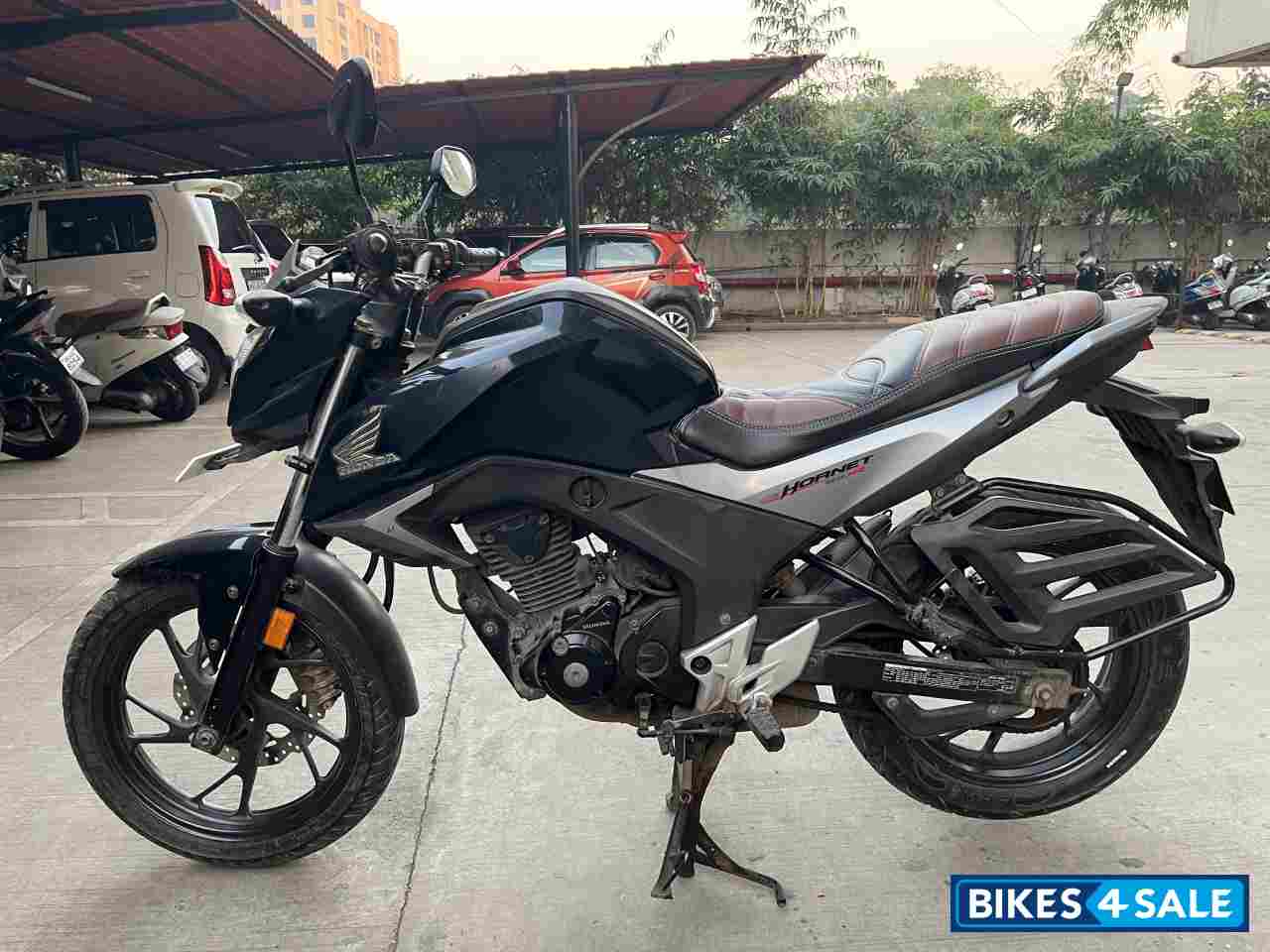 Blue Honda CB Hornet 160R ABS