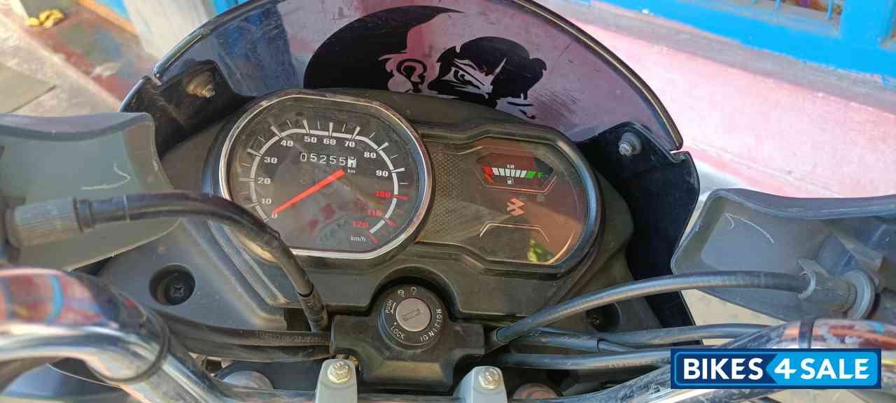 Bajaj Platina 110 H-Gear BS6