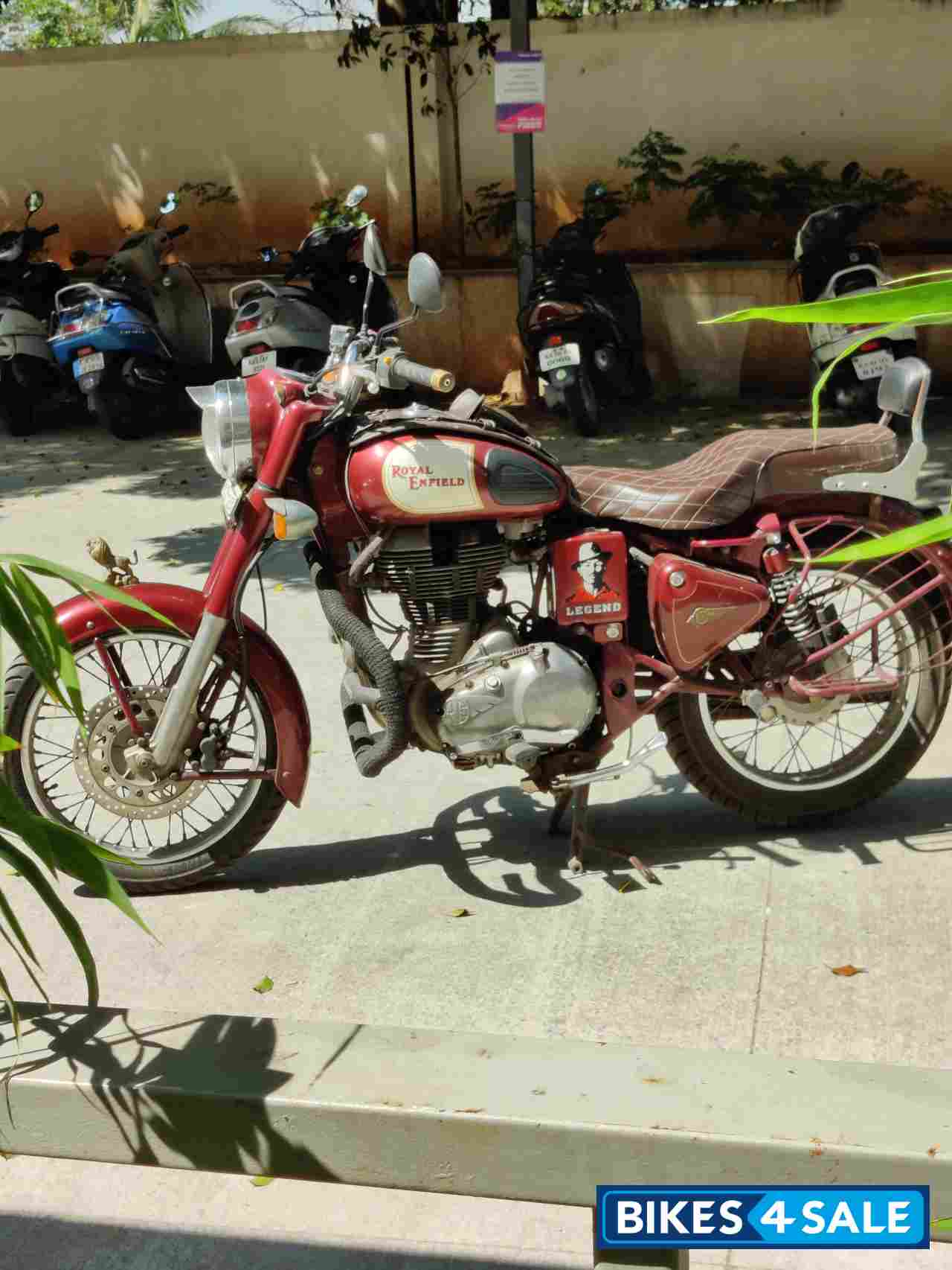 Royal Enfield Classic 500