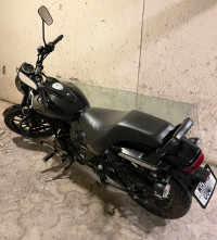 Bajaj Avenger