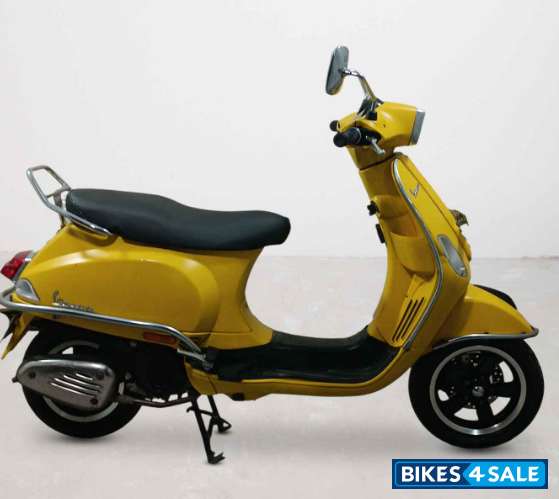 Vespa SXL 125
