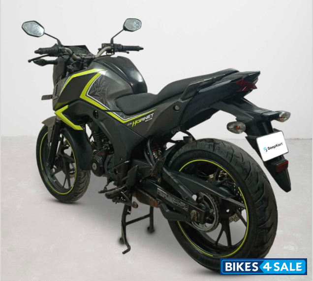 Honda CB Hornet 160R