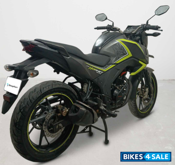 Honda CB Hornet 160R