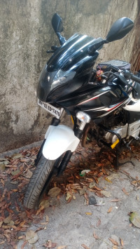 Bajaj Pulsar 220F