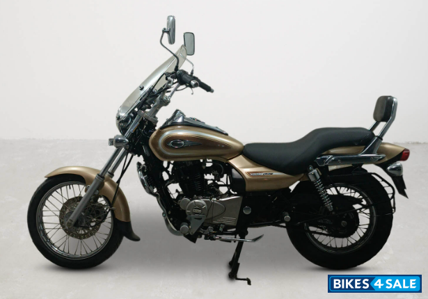 Bajaj Avenger Cruise 220