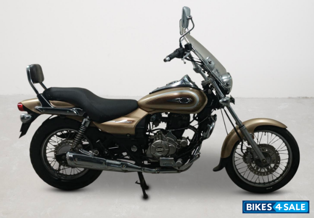 Bajaj Avenger Cruise 220