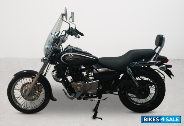 Bajaj Avenger Cruise 220