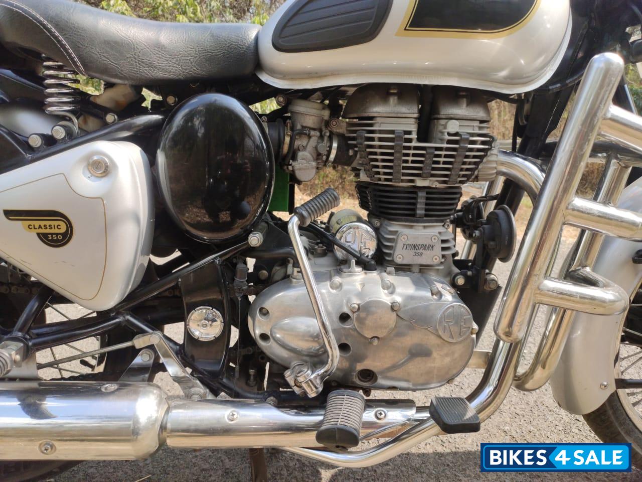 Royal Enfield Classic 350