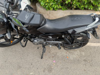 Black Bajaj Pulsar 125 Neon BS6