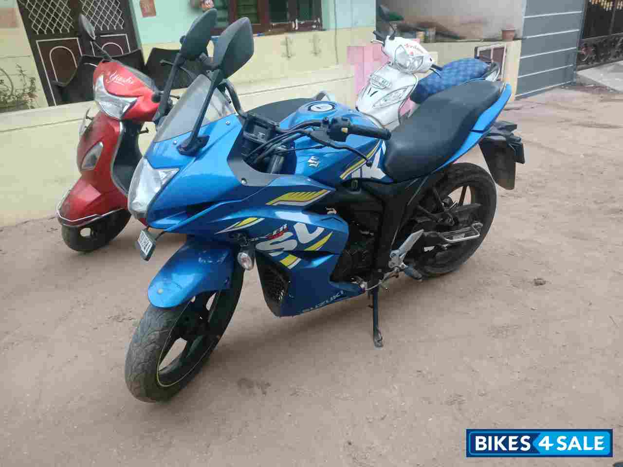Suzuki Gixxer ABS