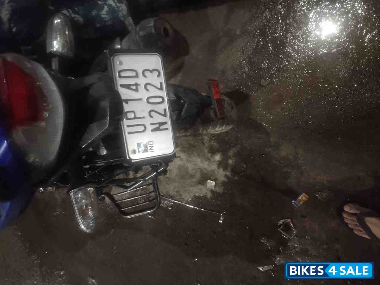 Blue TVS Apache RTR 160