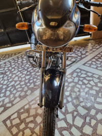 Blue And Black Bajaj Discover 125