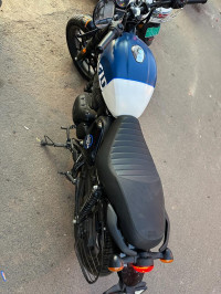 Royal Enfield Hunter 350 Metro