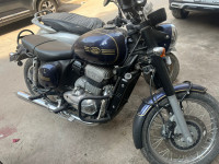 Jawa 42 Bobber Dual Channel ABS