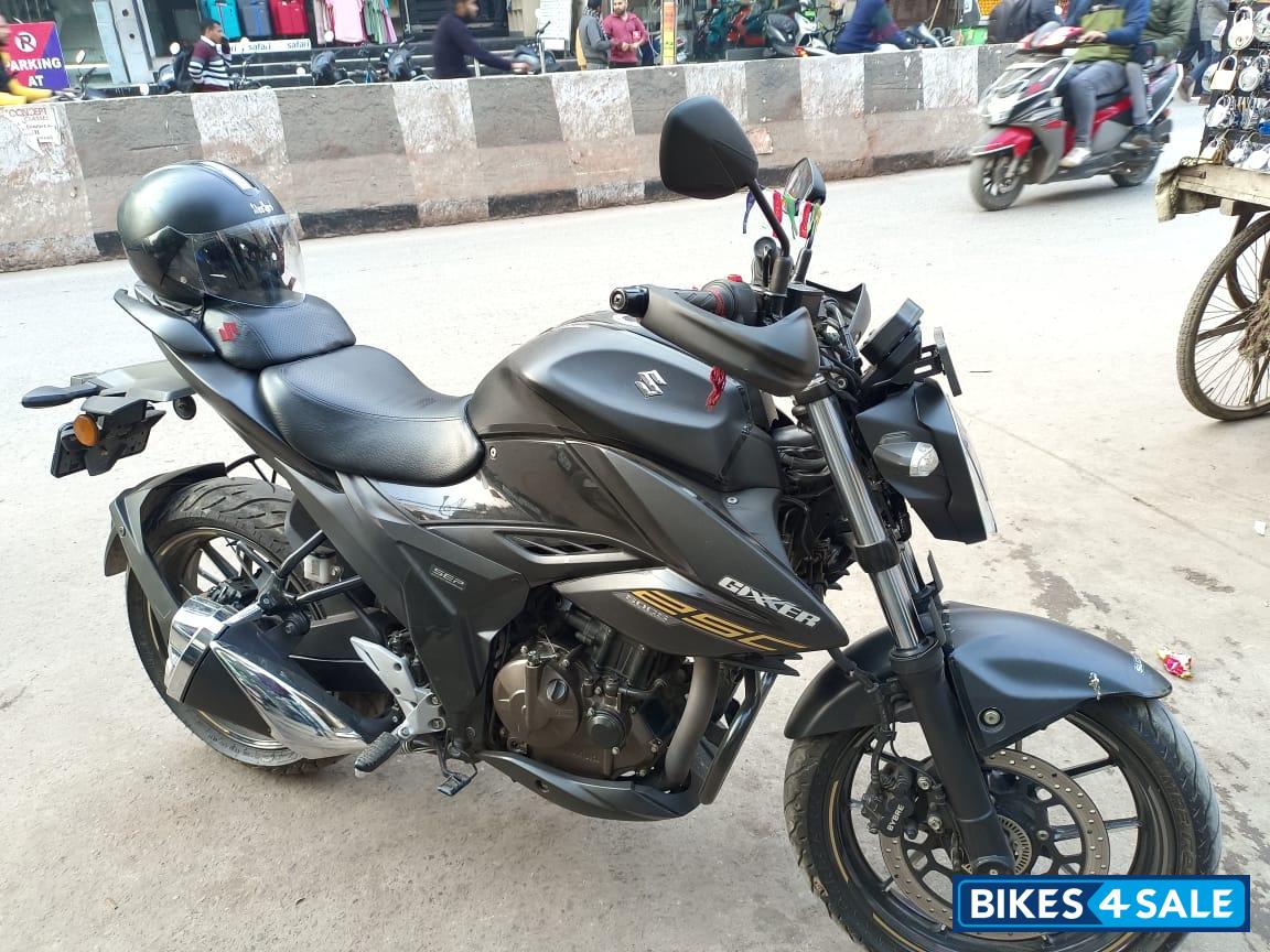 Suzuki Gixxer 250 BS6