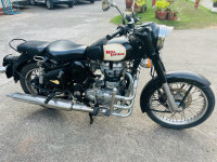 Black Royal Enfield Classic 350