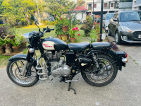 Black Royal Enfield Classic 350
