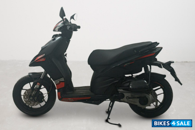 Aprilia SR 160 Std ABS