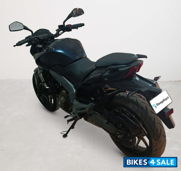 Bajaj Dominar 400