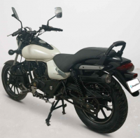 Bajaj Avenger Street 220