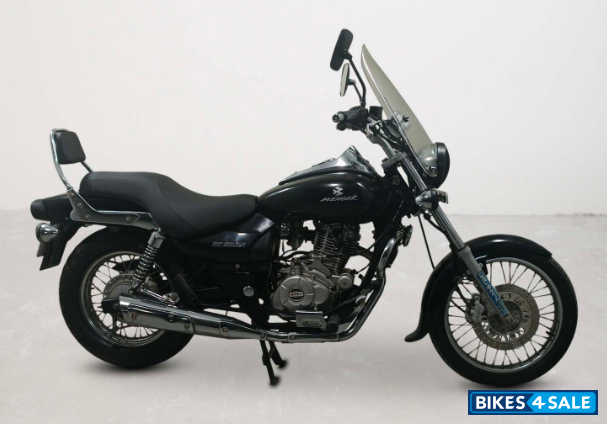 Bajaj Avenger