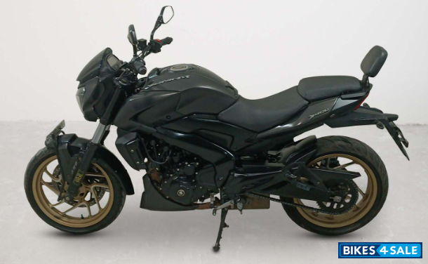 Bajaj Dominar 400