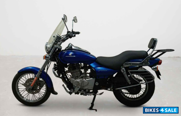 Bajaj Avenger