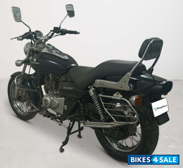 Bajaj Avenger