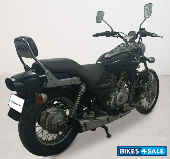 Bajaj Avenger