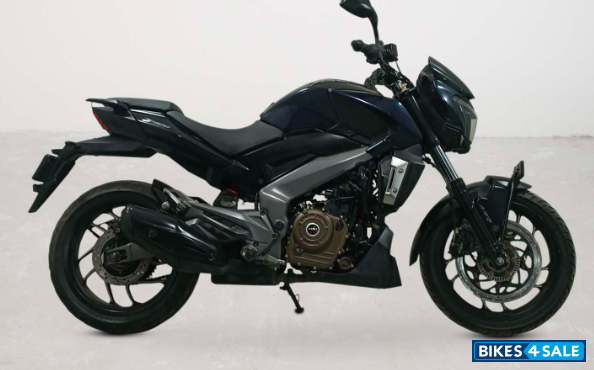 Bajaj Dominar 400