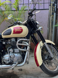 Royal Enfield Classic 500