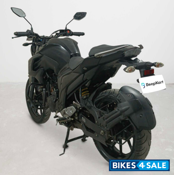 Yamaha FZ25