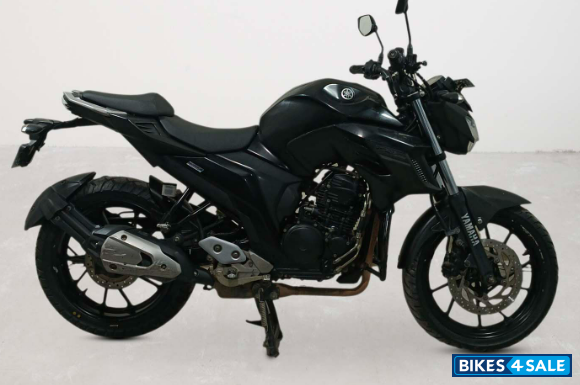 Yamaha FZ25