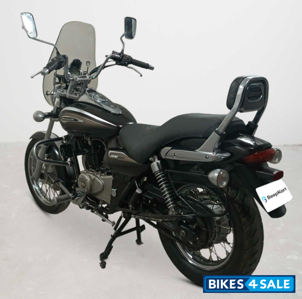 Bajaj Bajaj