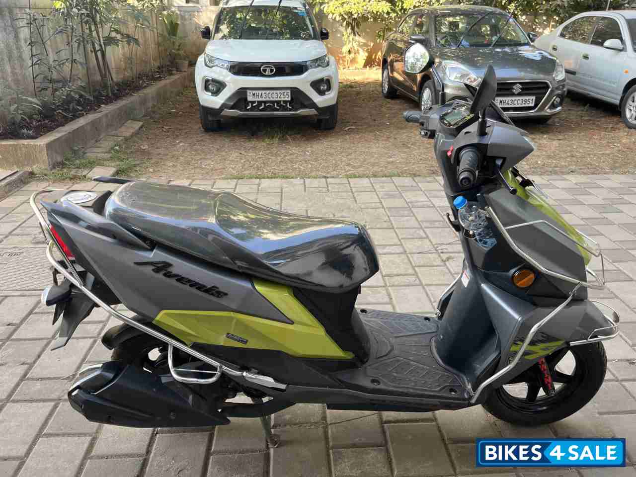 Suzuki Avenis 125 Ride Connect Edition