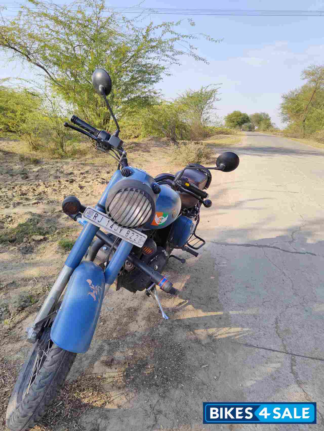 Royal Enfield Classic Signals Airborne Blue