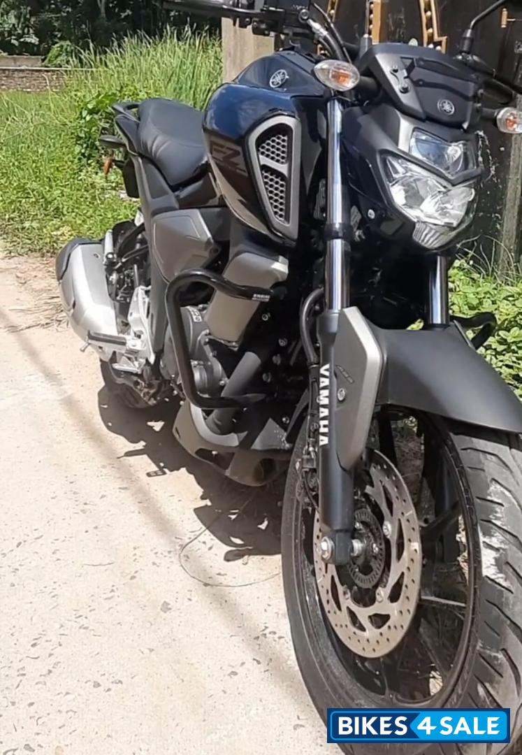 Yamaha FZ FI V3 BS6