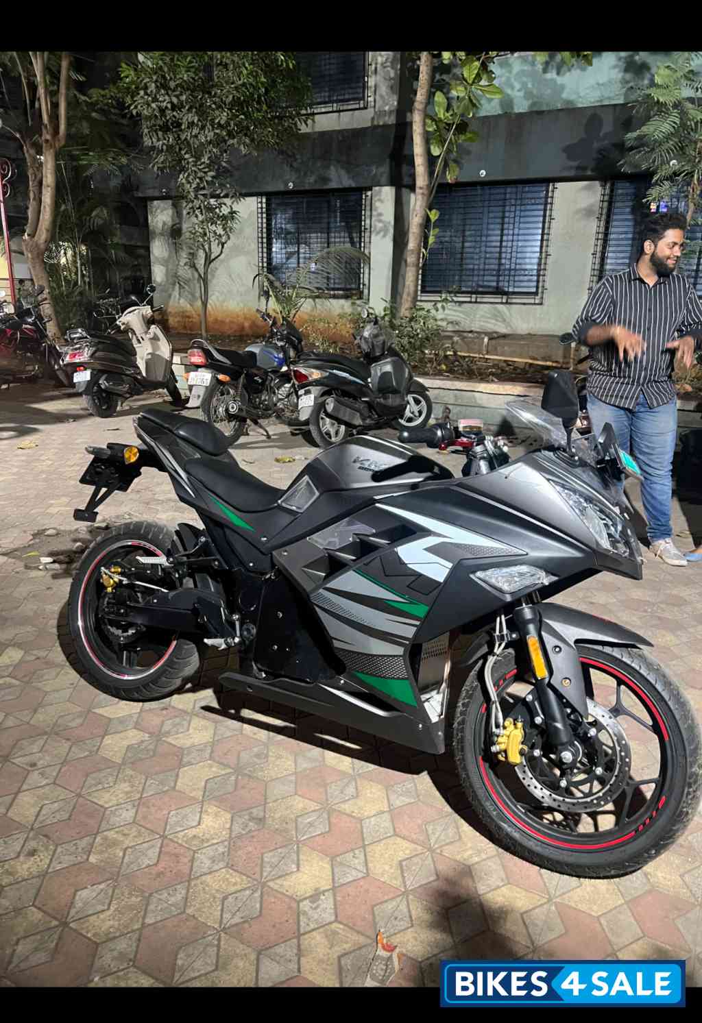 Grey Kabira Mobility KM 3000