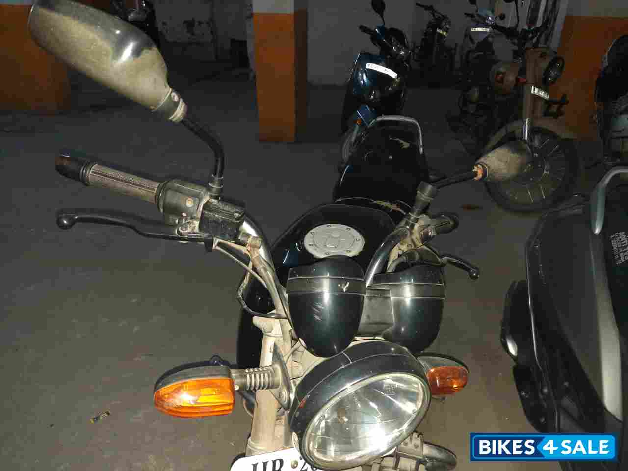 Bajaj Pulsar 150 Round Headlight