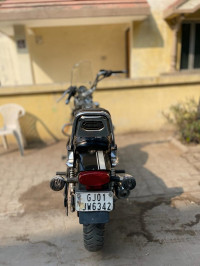 Bajaj Avenger Cruise 220