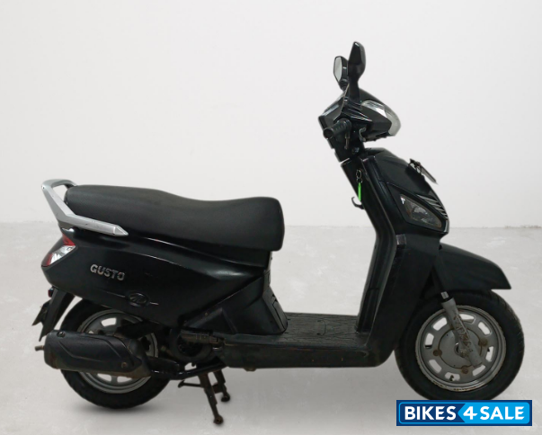 Mahindra Gusto