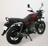 Bajaj V15