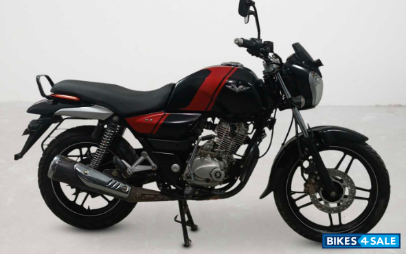 Bajaj V15