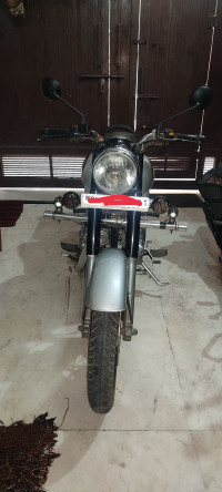 Silver Royal Enfield Classic 350