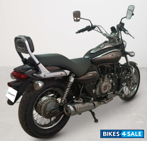 Bajaj Avenger Cruise 220