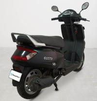 Mahindra Gusto