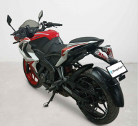 Bajaj Pulsar RS 200