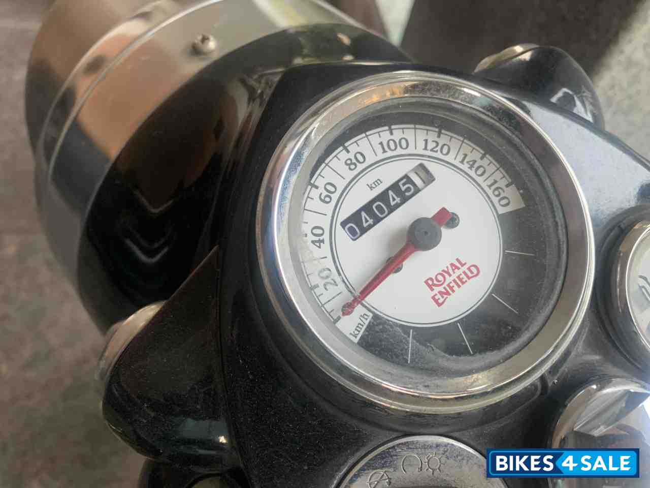 Royal Enfield Classic 350 BS VI