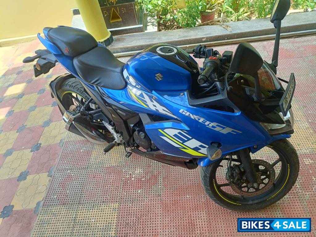 Trition Blue Suzuki Gixxer SF BS6